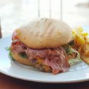 Hamburguesa La Vecina
